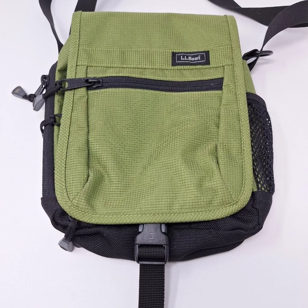 L.L. Bean Nylon Outdoor Shoulder Bag Women Unisex Top Handle Shoulder